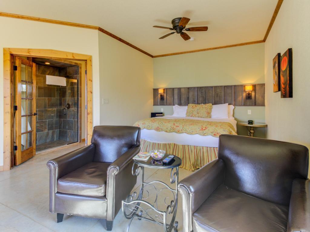 Wine Country Cottages On Main Fredericksburg Bagian luar foto